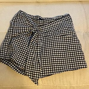 Gingham Paperbag Belted Shorts